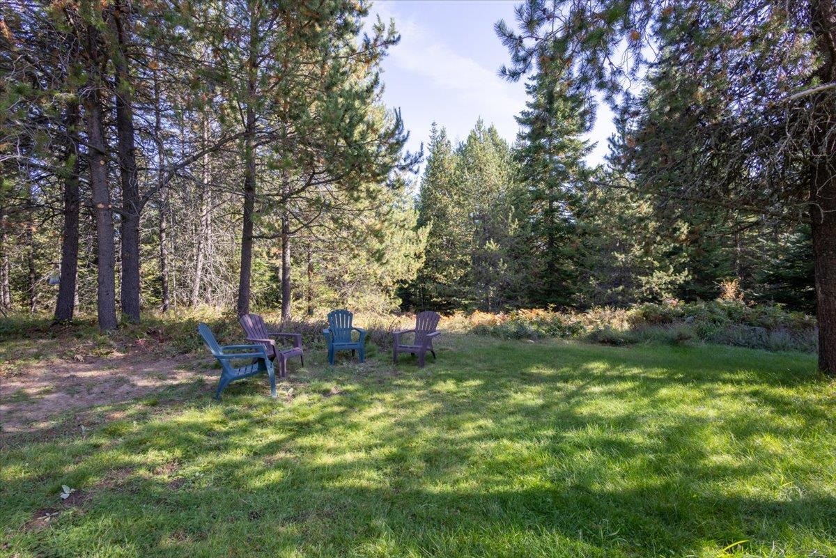 851 Balcom Rd
