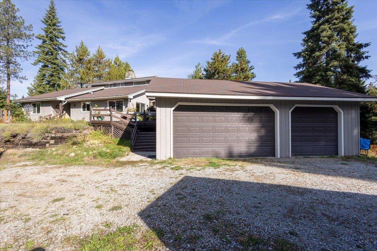 851 Balcom Rd