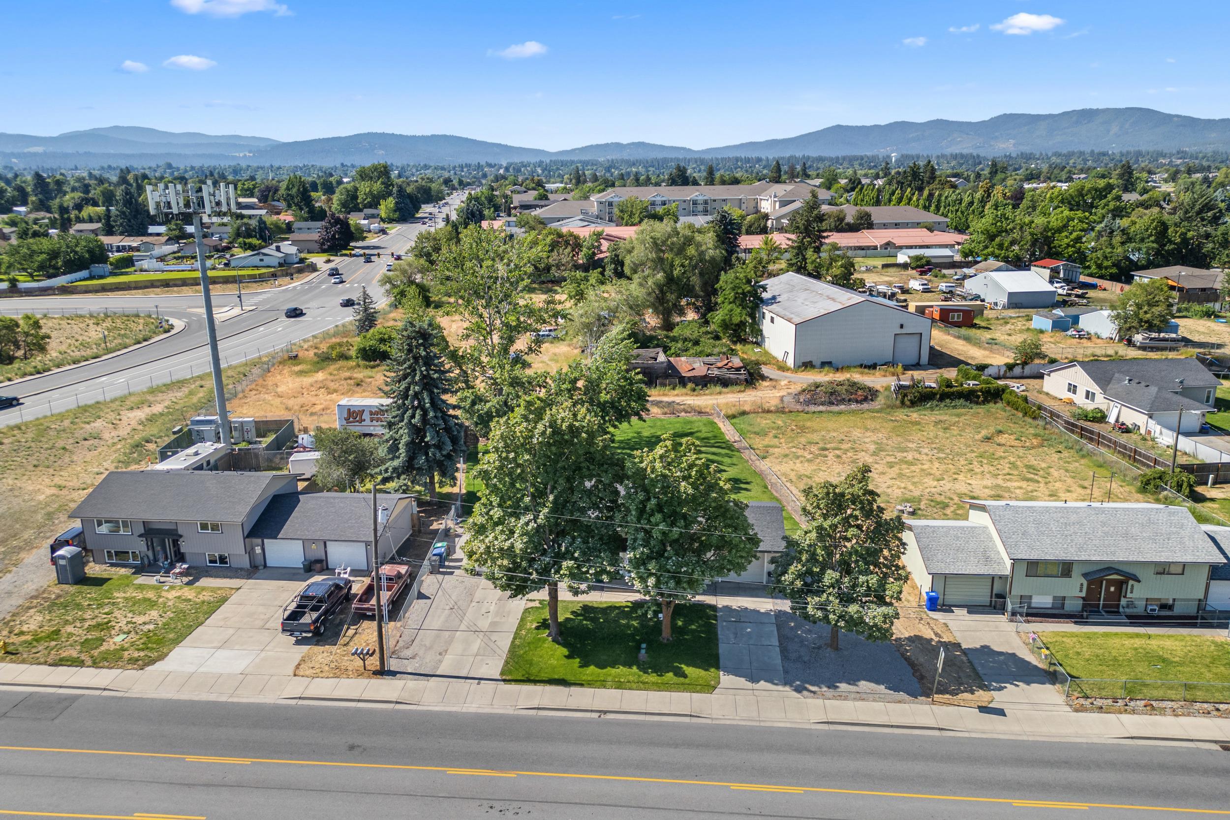 13814-16 E Mission Ave Ave