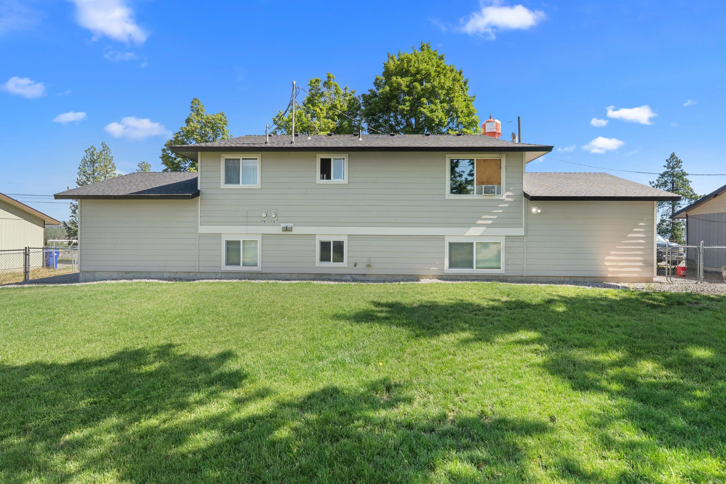 13814-16 E Mission Ave Ave