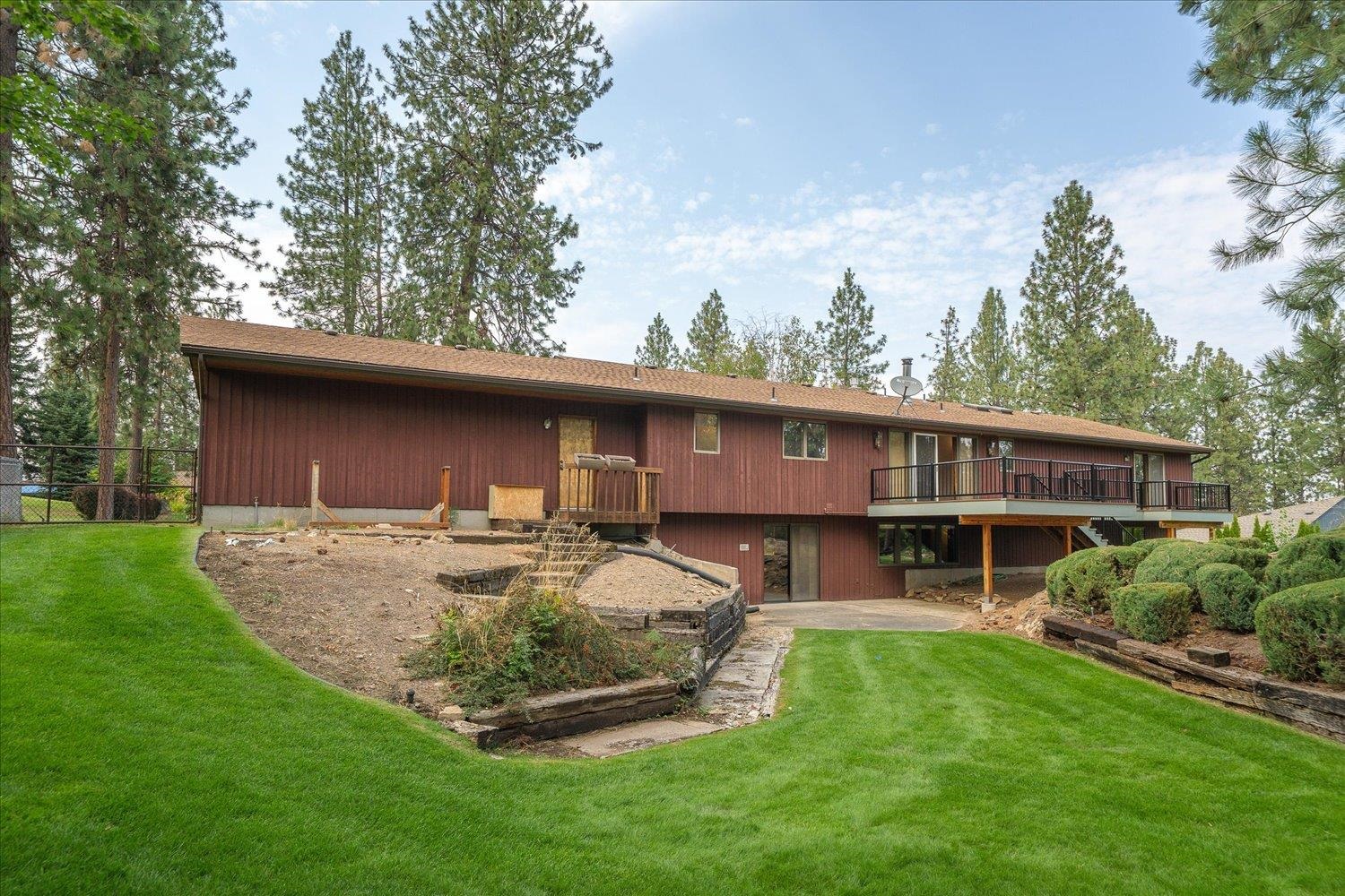 4019 S SUNCREST Dr