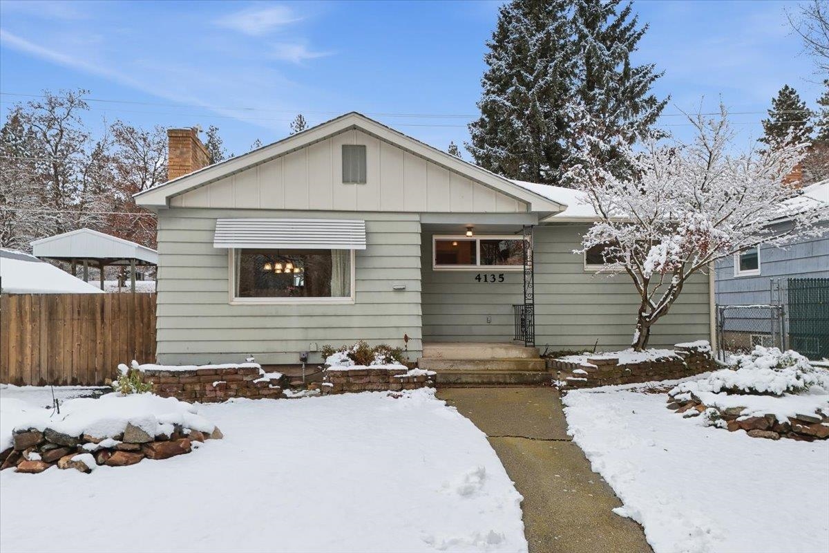 4135 E Fredrick Ave