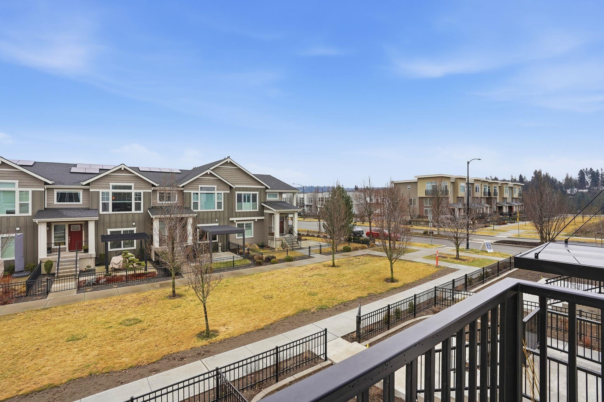 2512 W Summit Pkwy