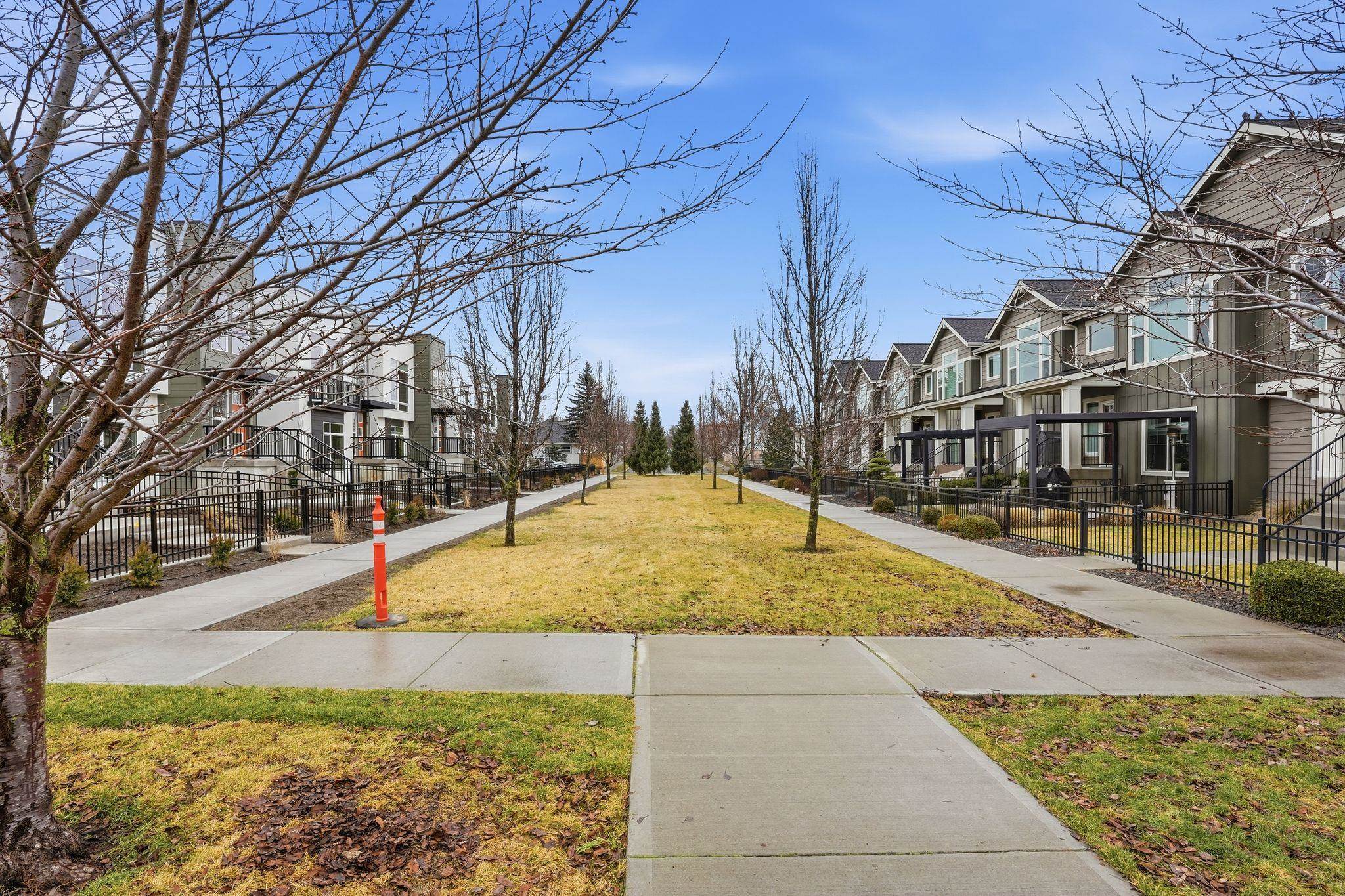 2512 W Summit Pkwy