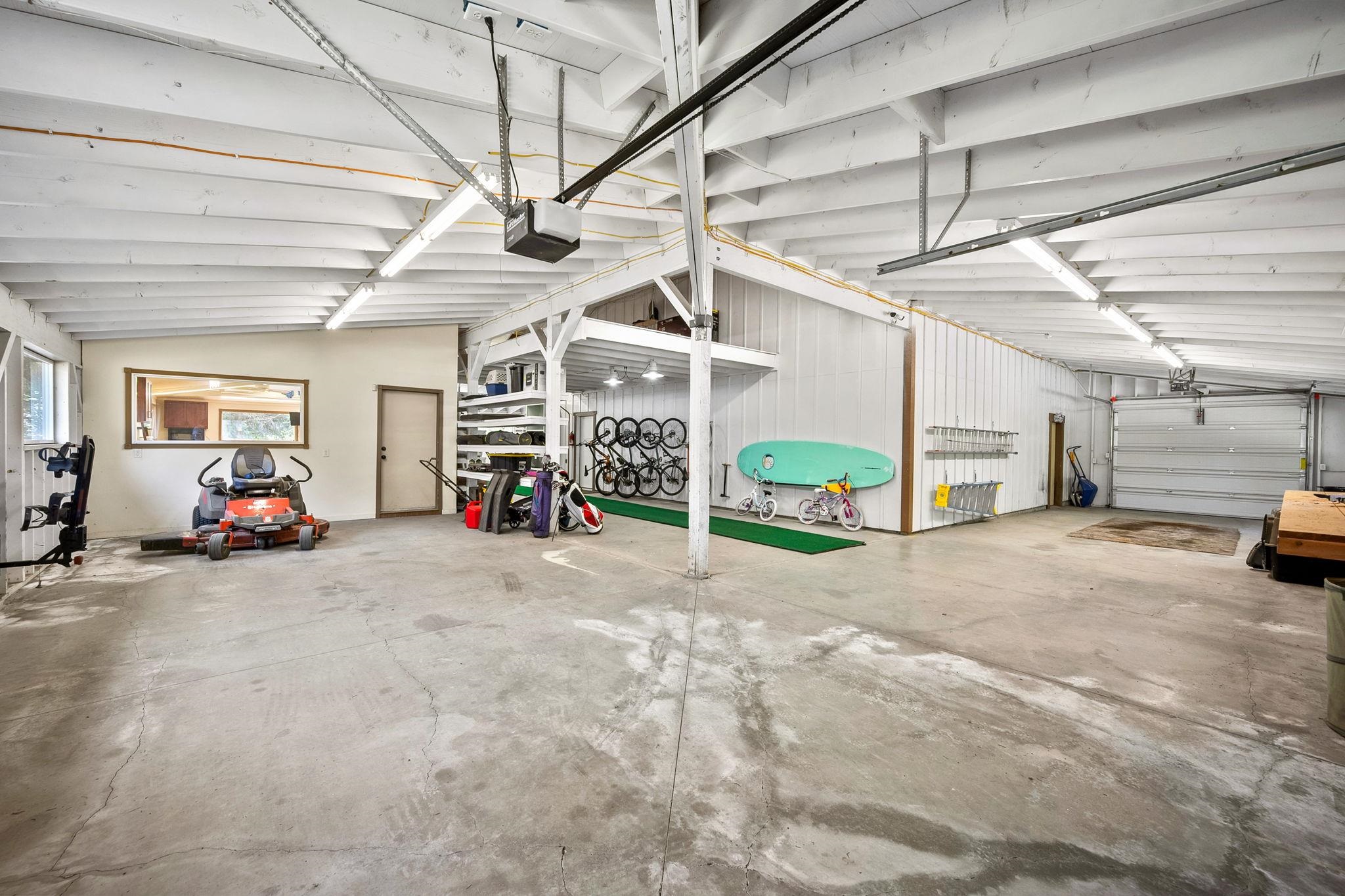433873 Highway 20