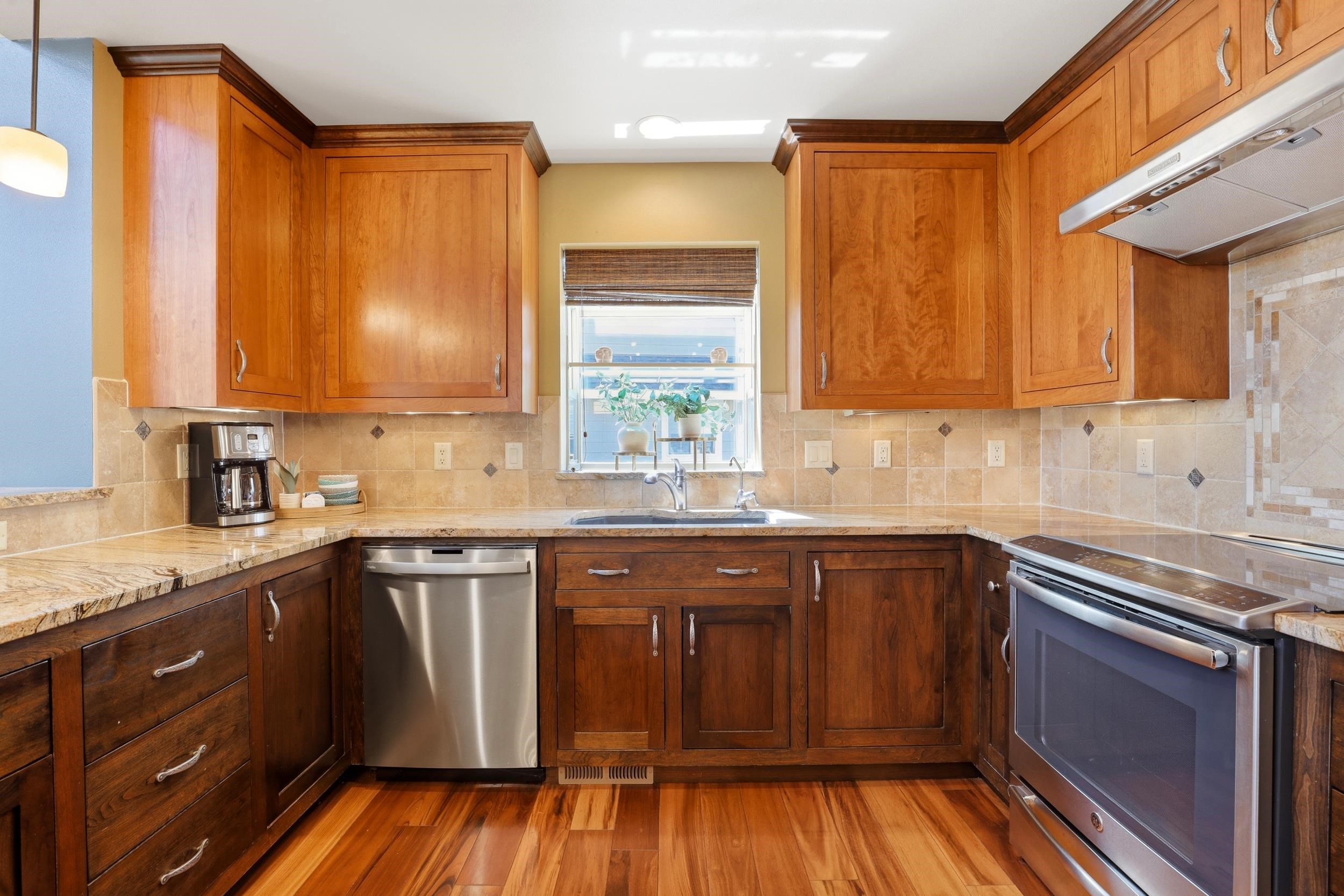 5382 Northshore Diamond Lake Rd