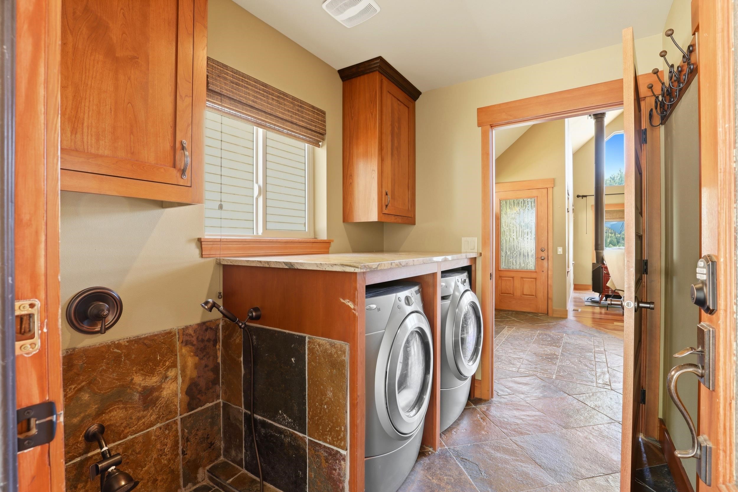 5382 Northshore Diamond Lake Rd