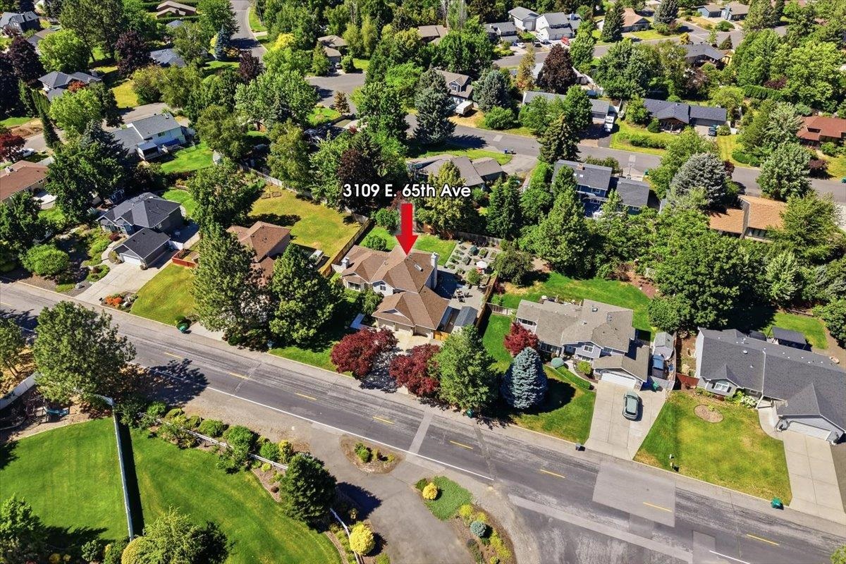 3109 E 65th Ave