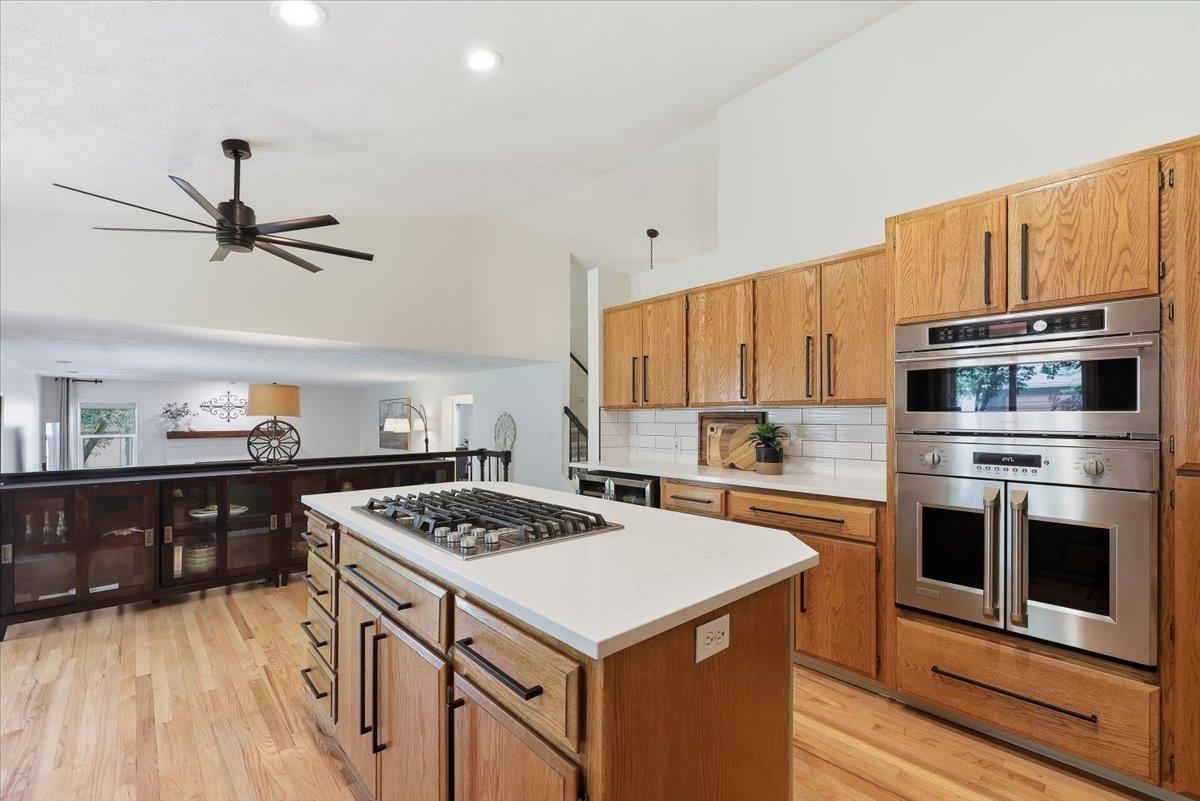 3109 E 65th Ave
