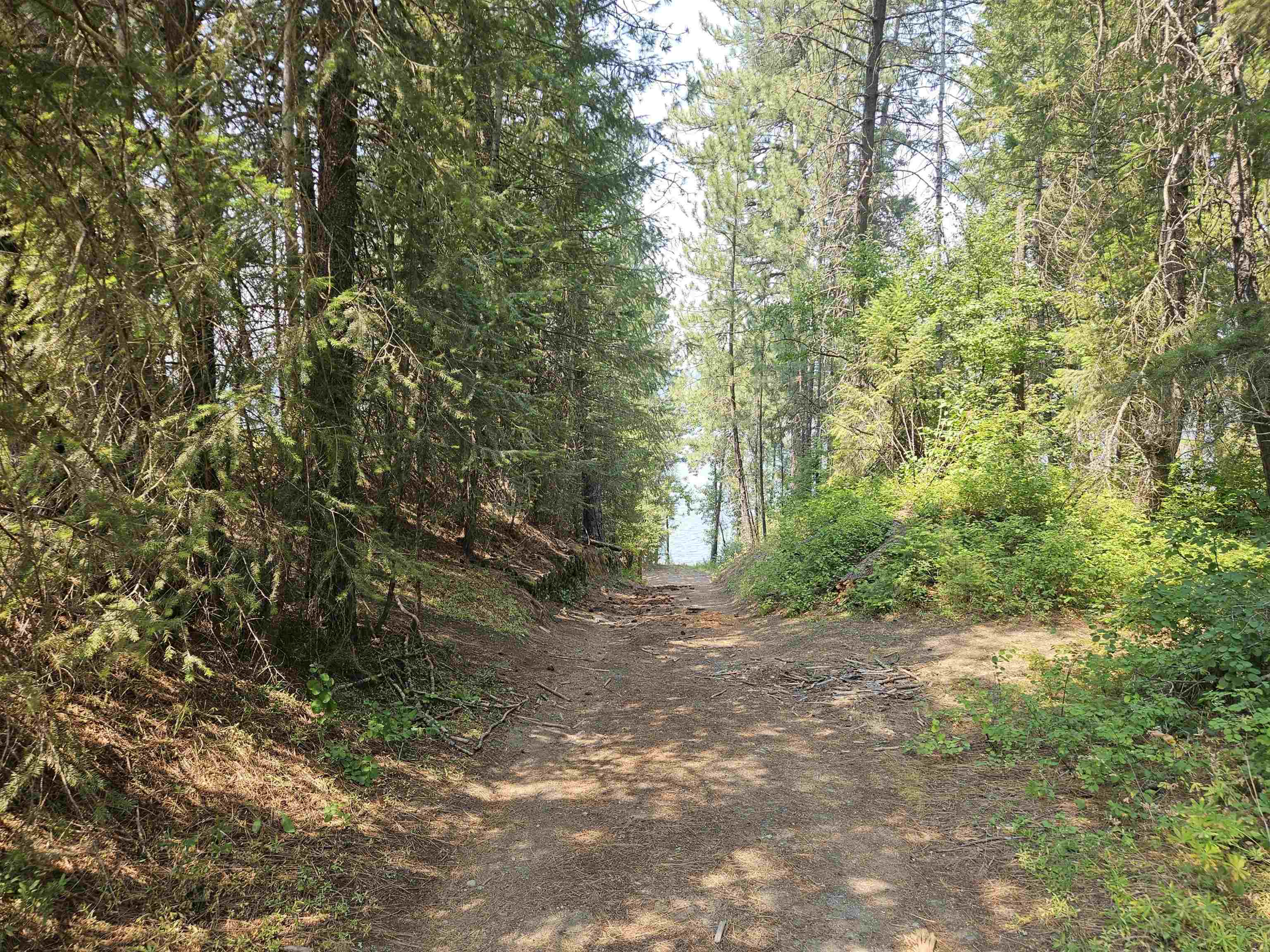 652 Southshore Diamond Lake Rd