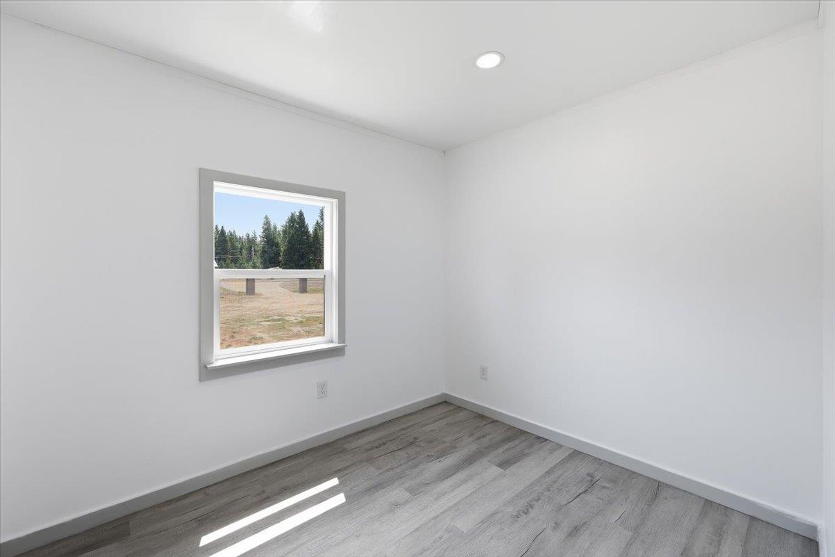 652 Southshore Diamond Lake Rd