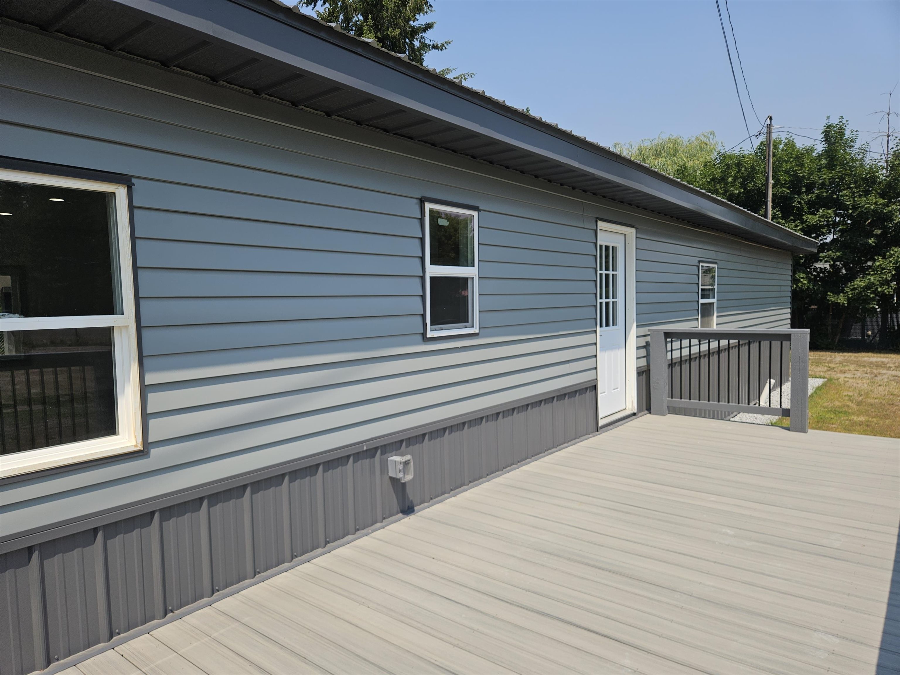652 Southshore Diamond Lake Rd