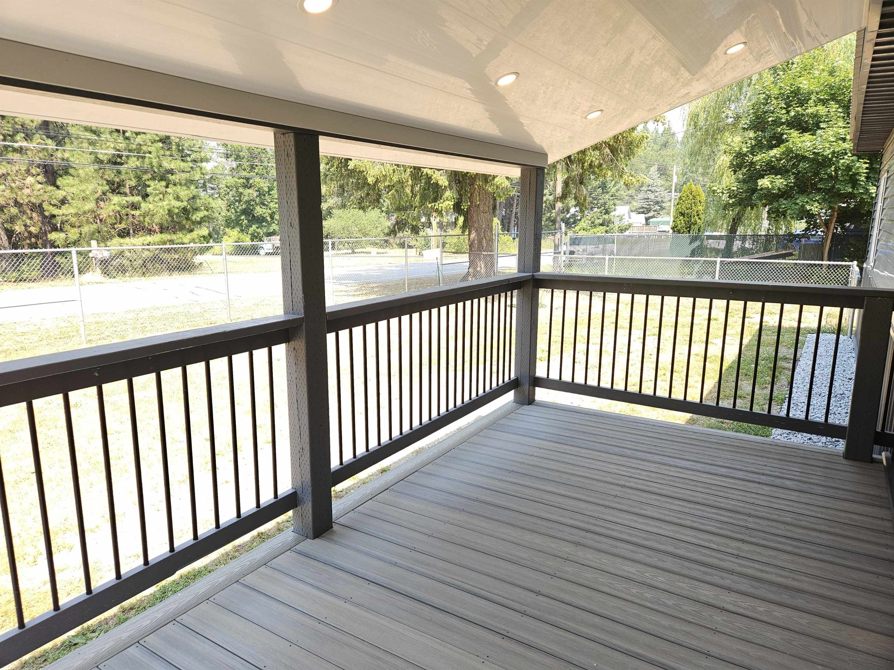 652 Southshore Diamond Lake Rd