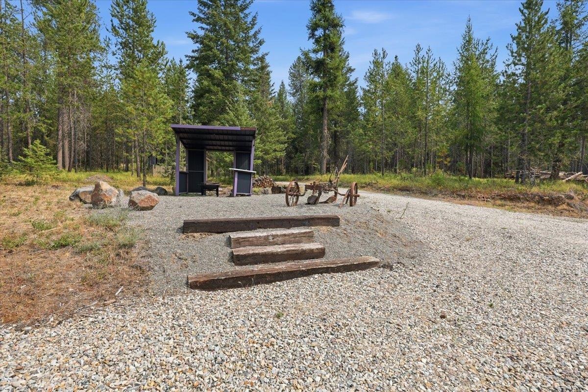 1061 Roberts Rd