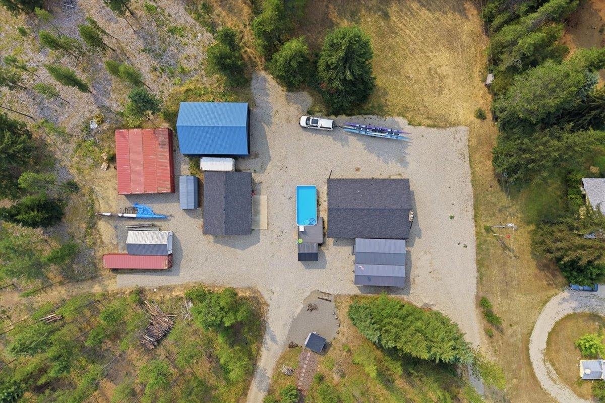 1061 Roberts Rd