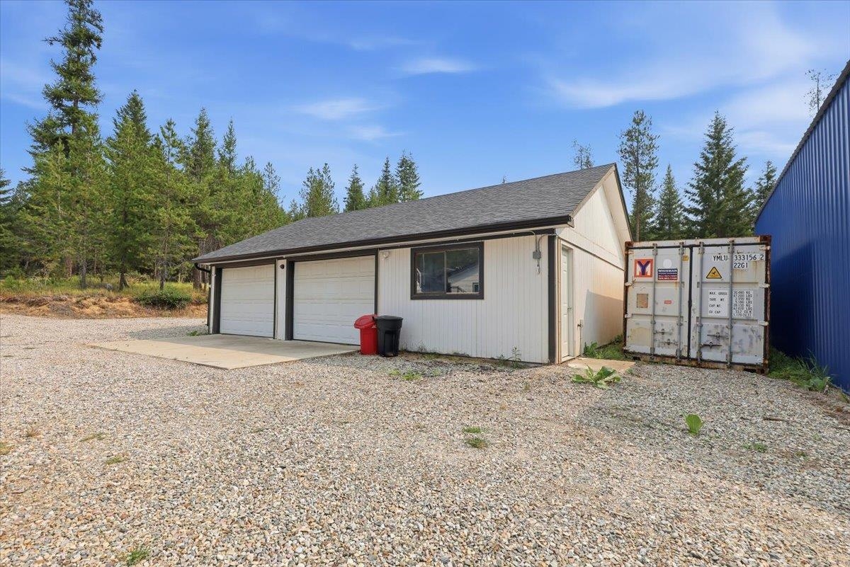 1061 Roberts Rd