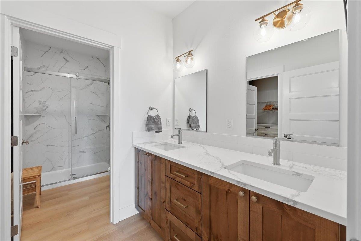 1109 N Country Club Dr