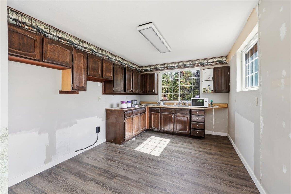 8531 Fertile Valley Rd