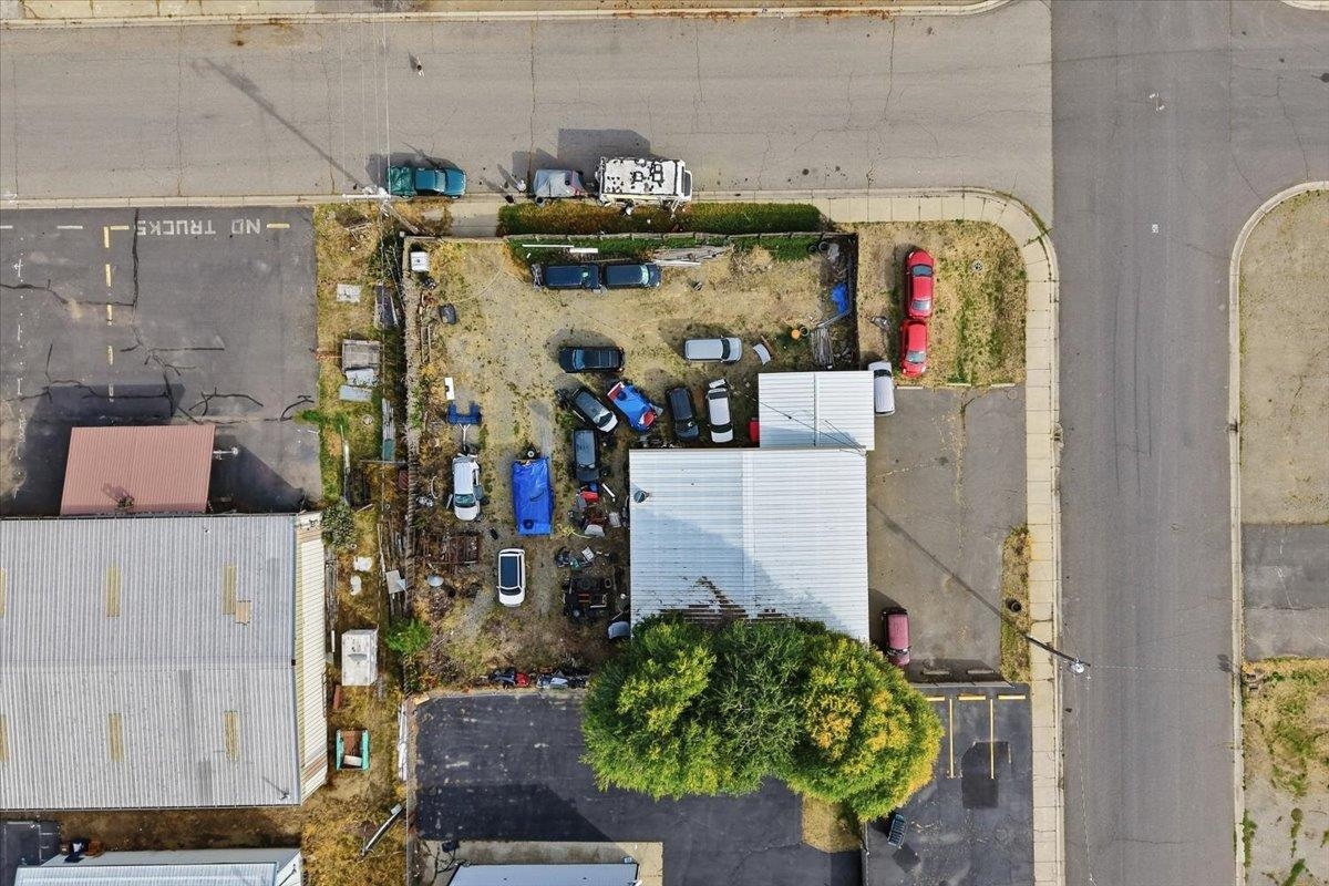 1521 E Houston Ave Ave
