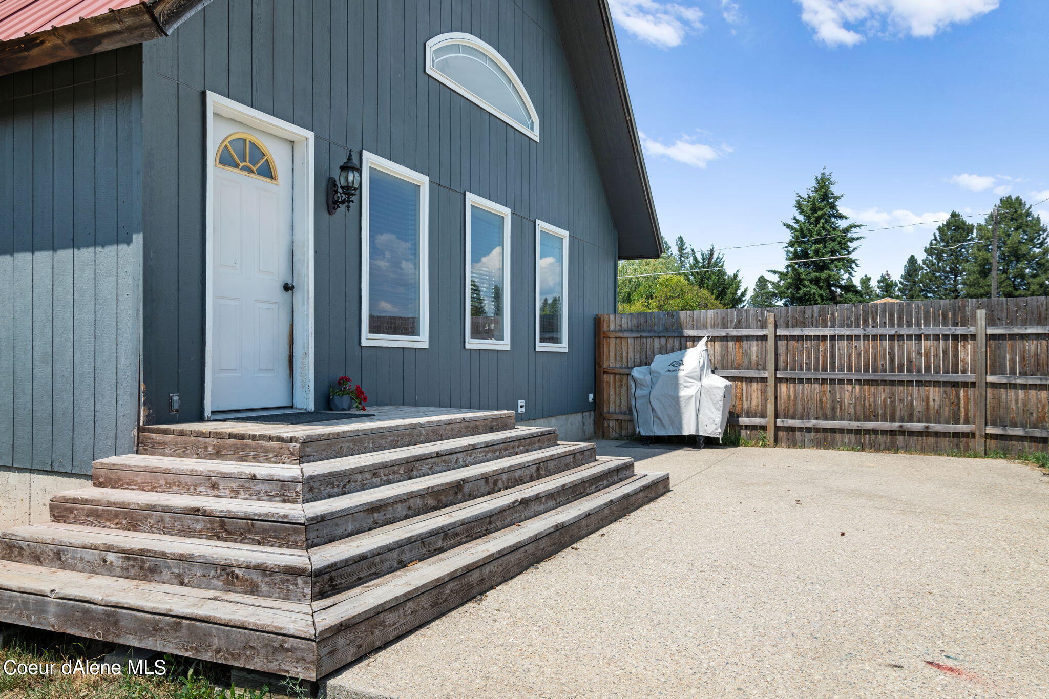 408 Glidden Ave