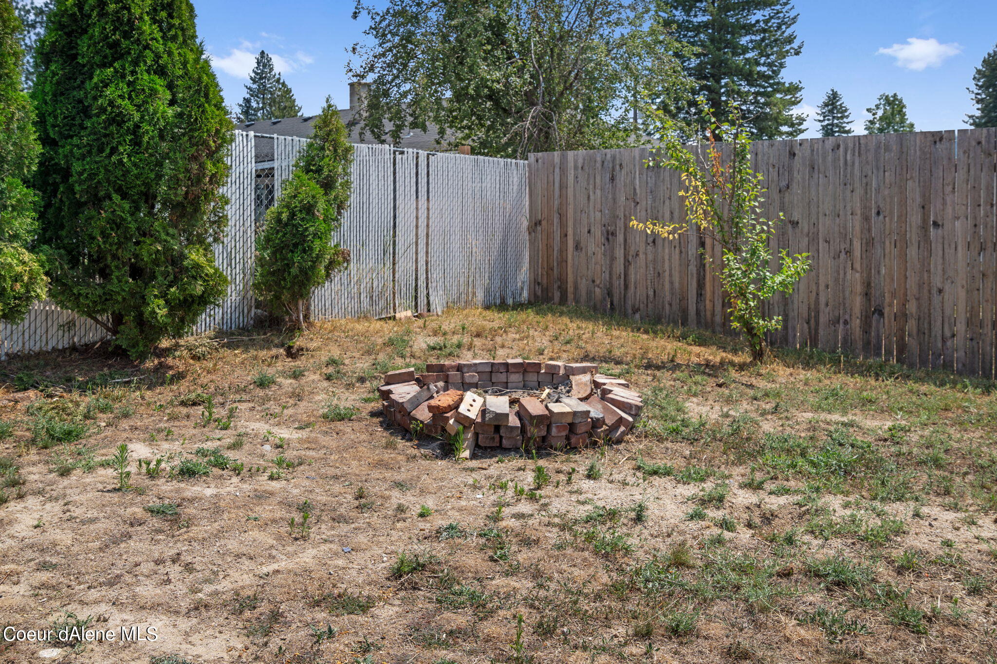 408 Glidden Ave