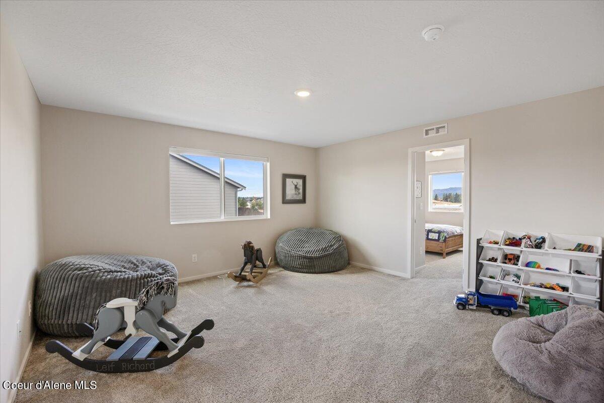 2870 N Barton Loop