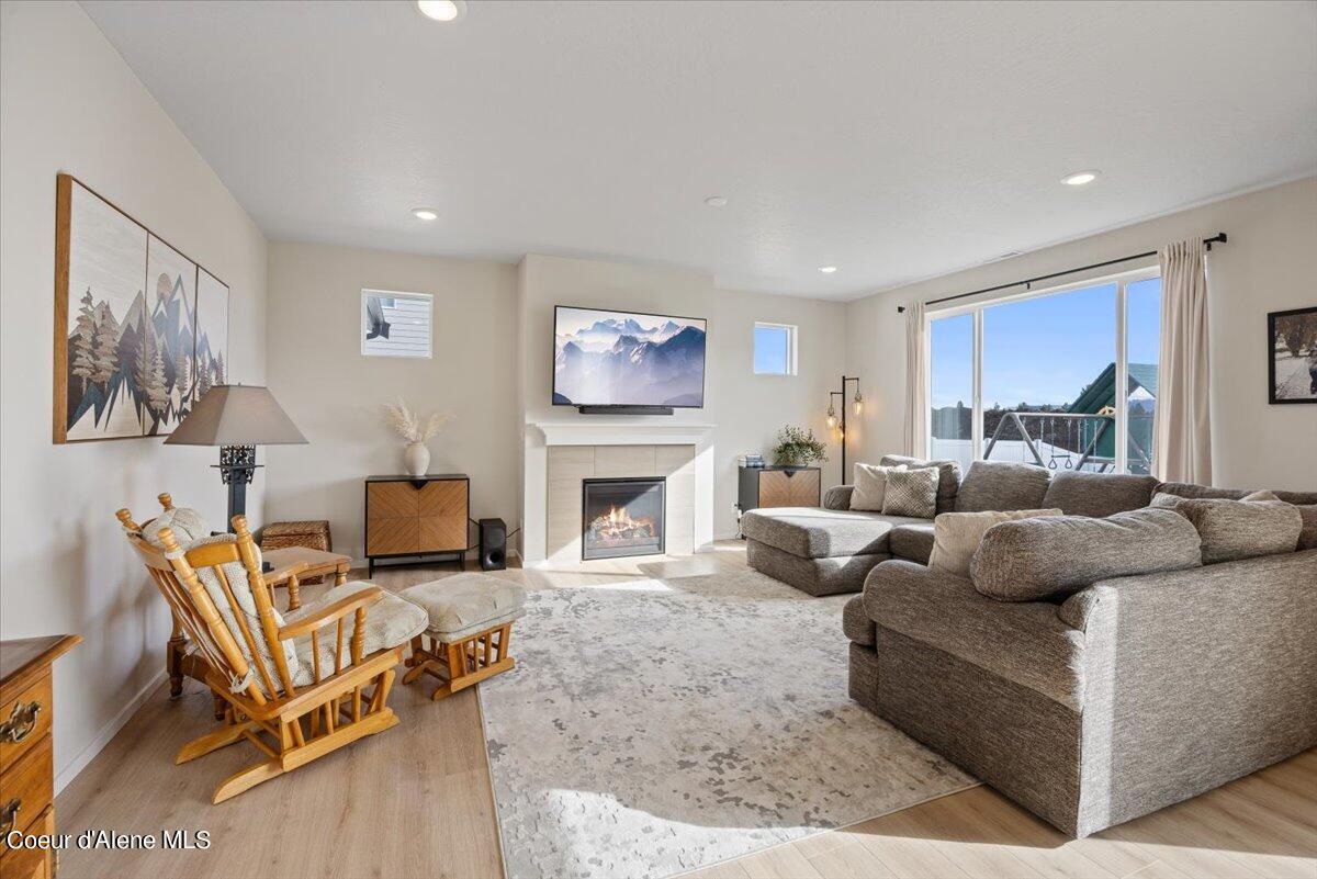 2870 N Barton Loop