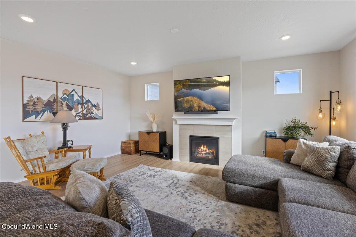 2870 N Barton Loop