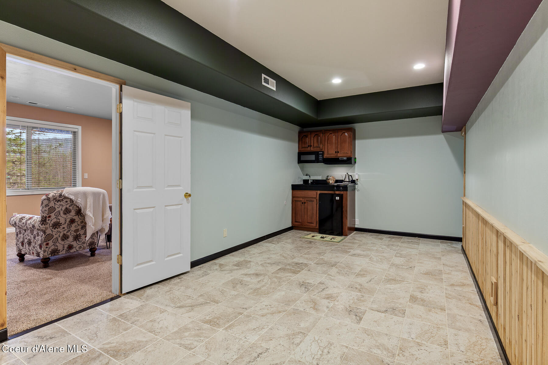 181 Stewart DR