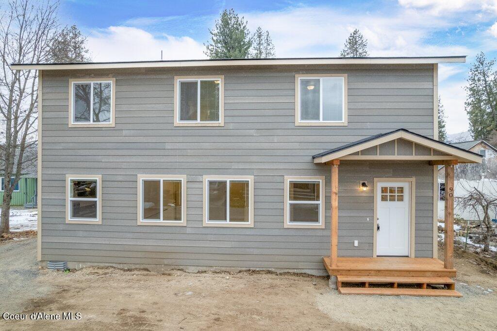 90 Finley Ave