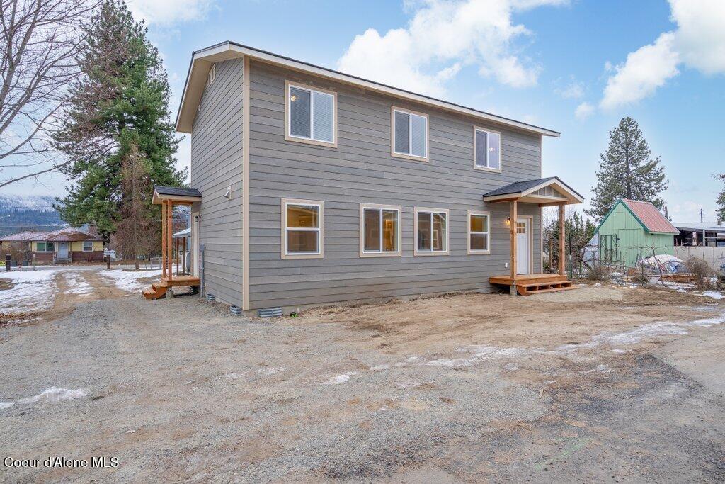 90 Finley Ave