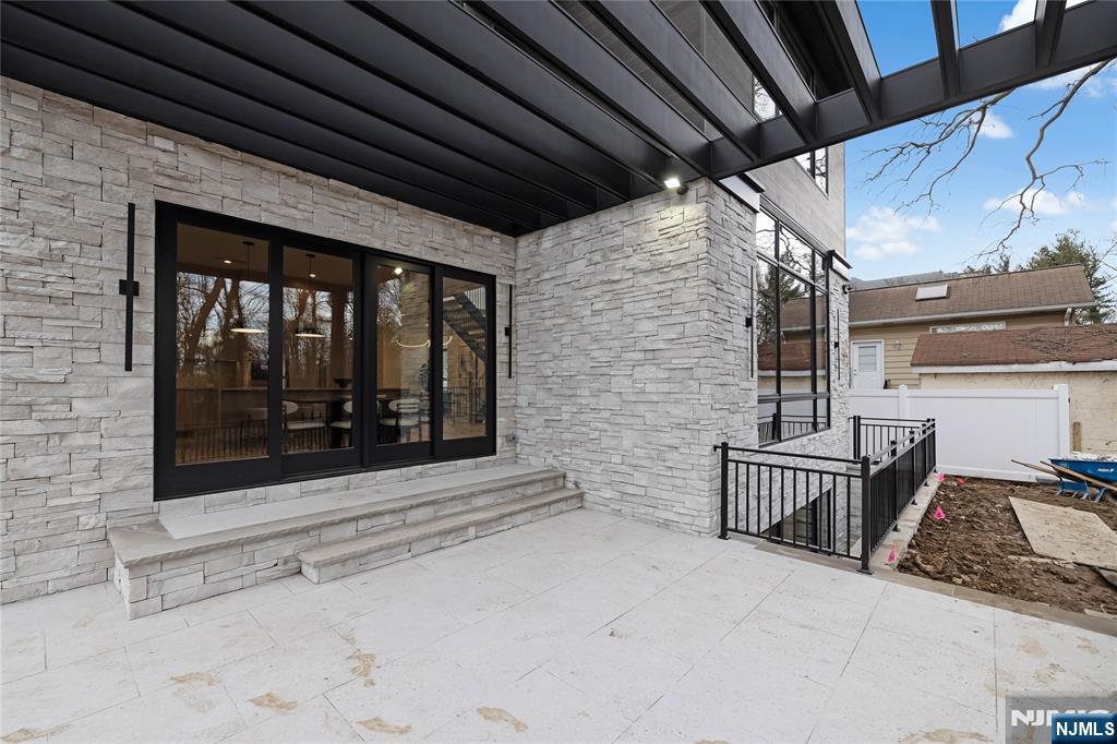 67 Irving Avenue