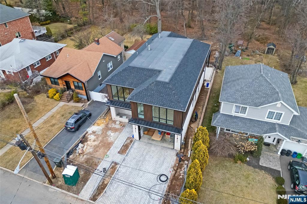 67 Irving Avenue