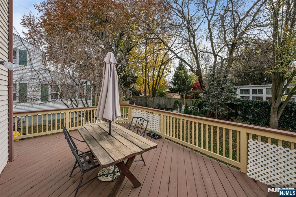 154 Degraw Avenue