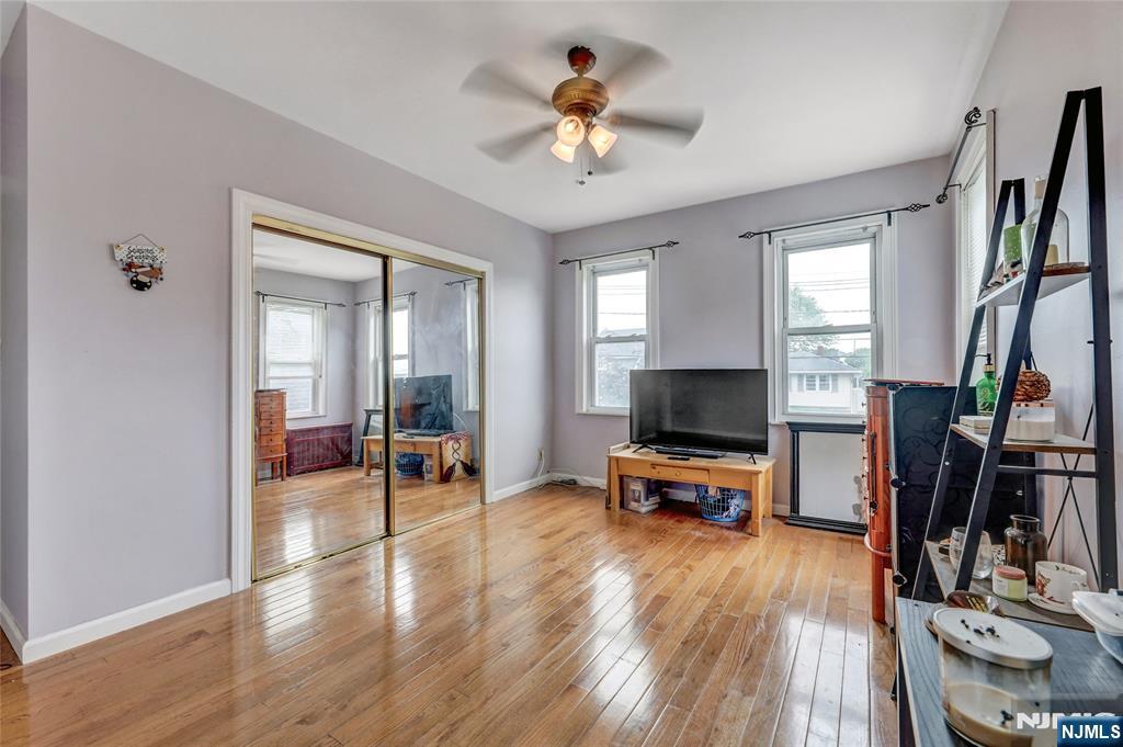 8-11 Campbell Road