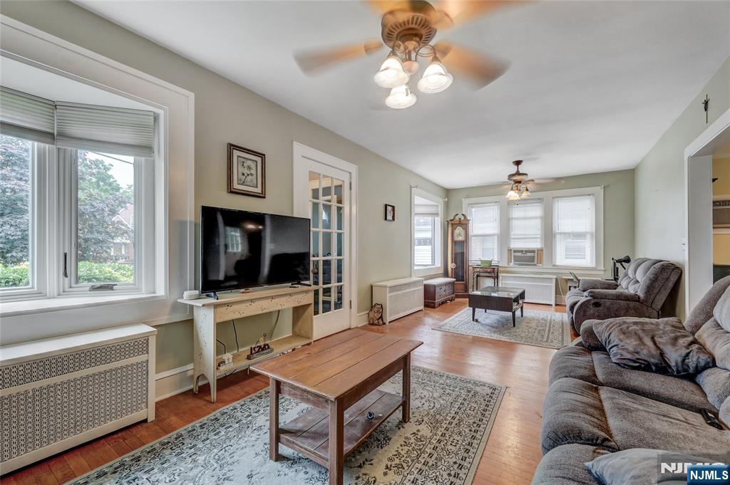 8-11 Campbell Road