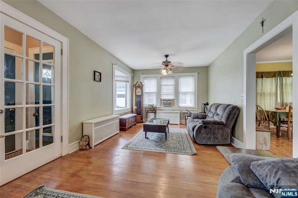 8-11 Campbell Road