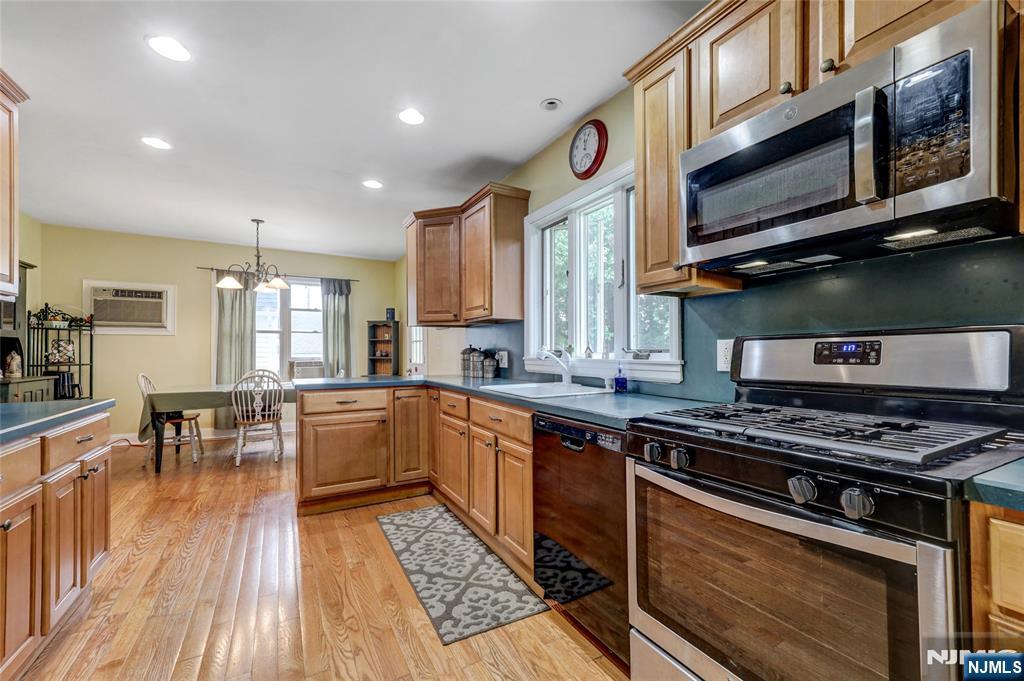 8-11 Campbell Road