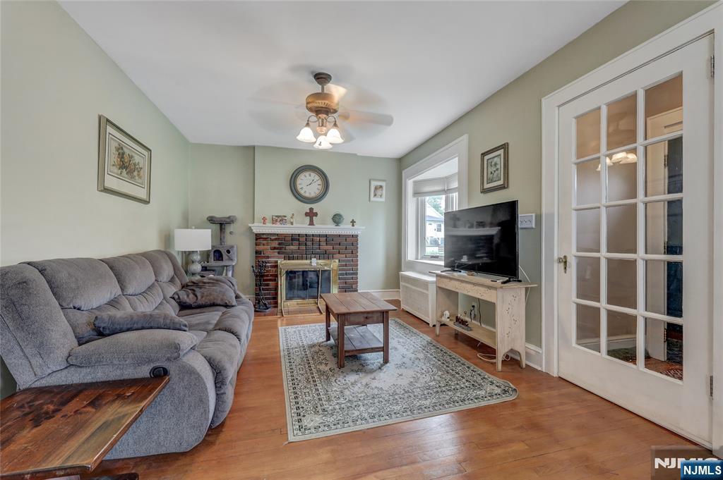 8-11 Campbell Road