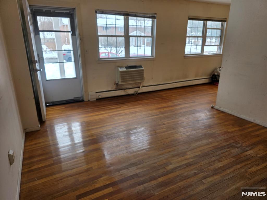 901 Washington Drive