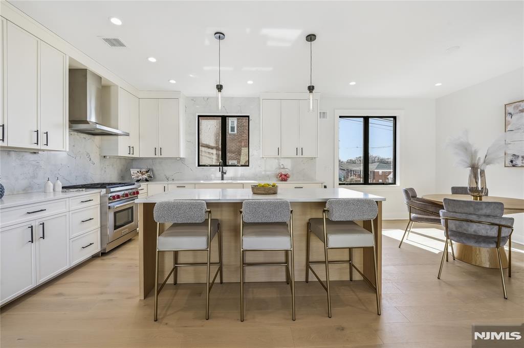 401 B Grand Avenue 401 B