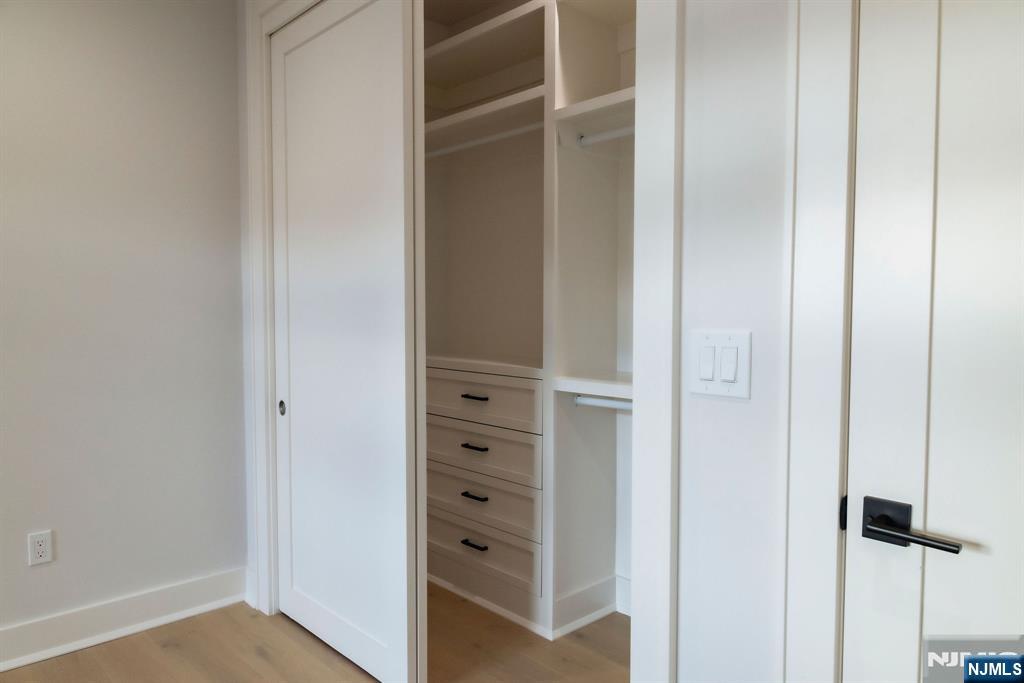 401 C Grand Avenue 401 C