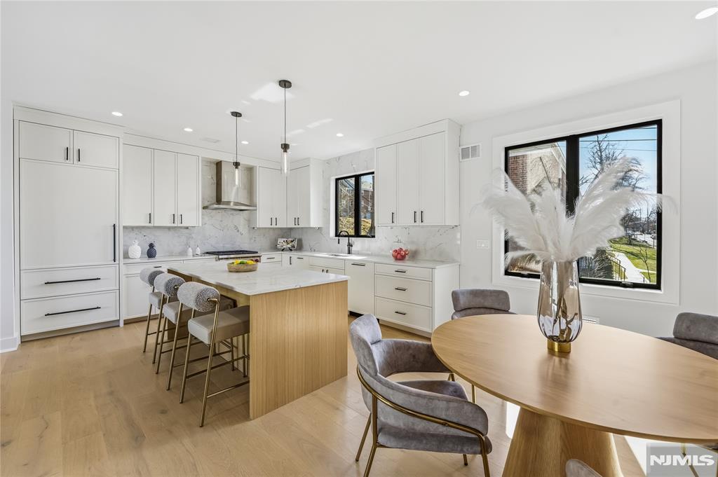 401 C Grand Avenue 401 C