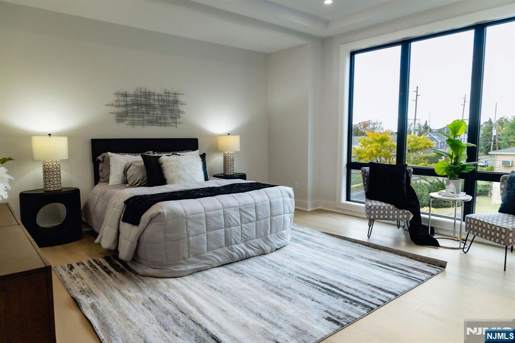 401 C Grand Avenue 401 C