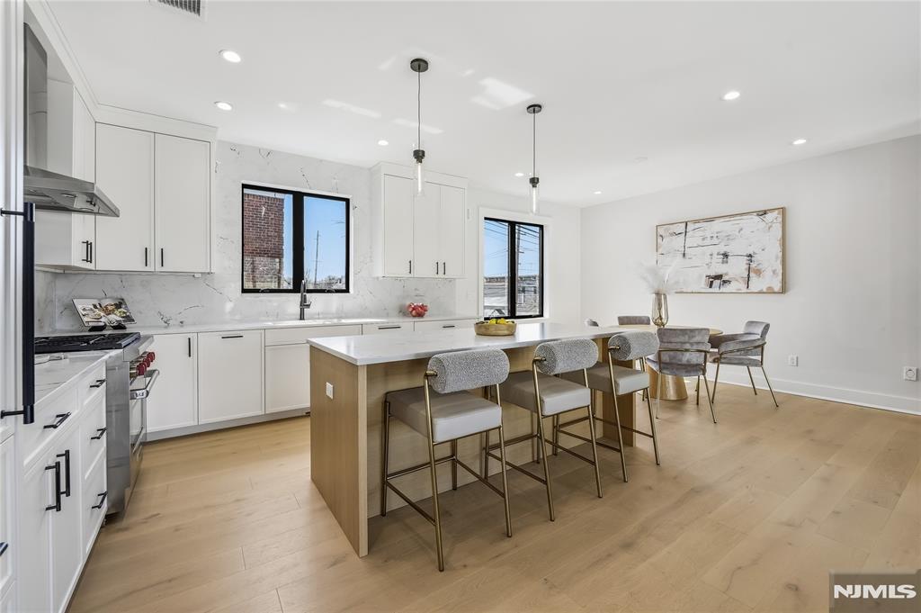 401 C Grand Avenue 401 C