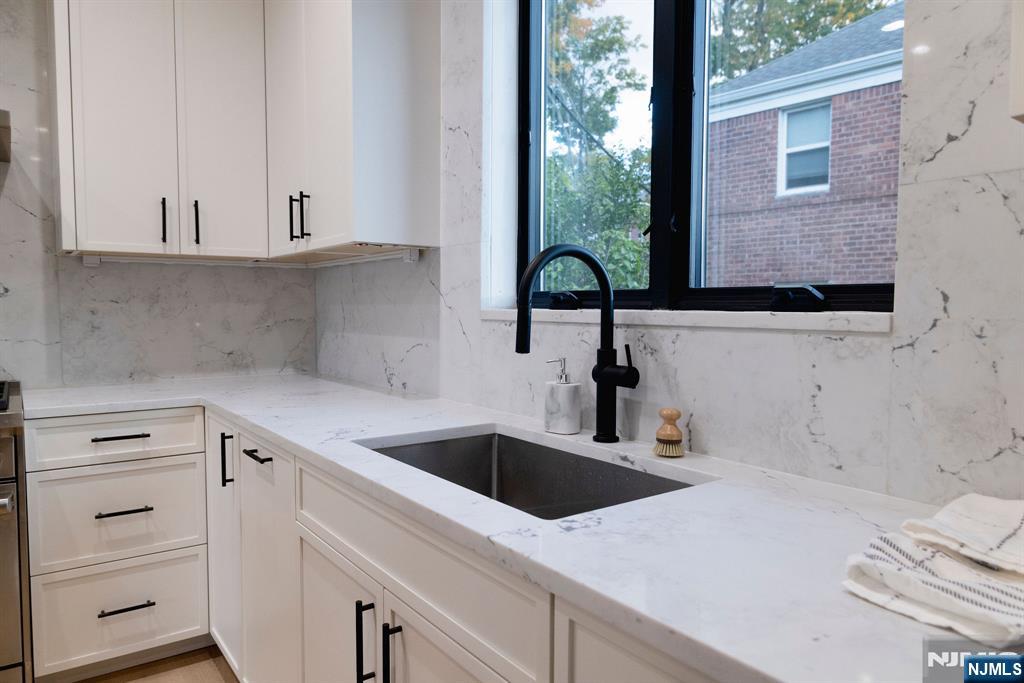 401 C Grand Avenue 401 C