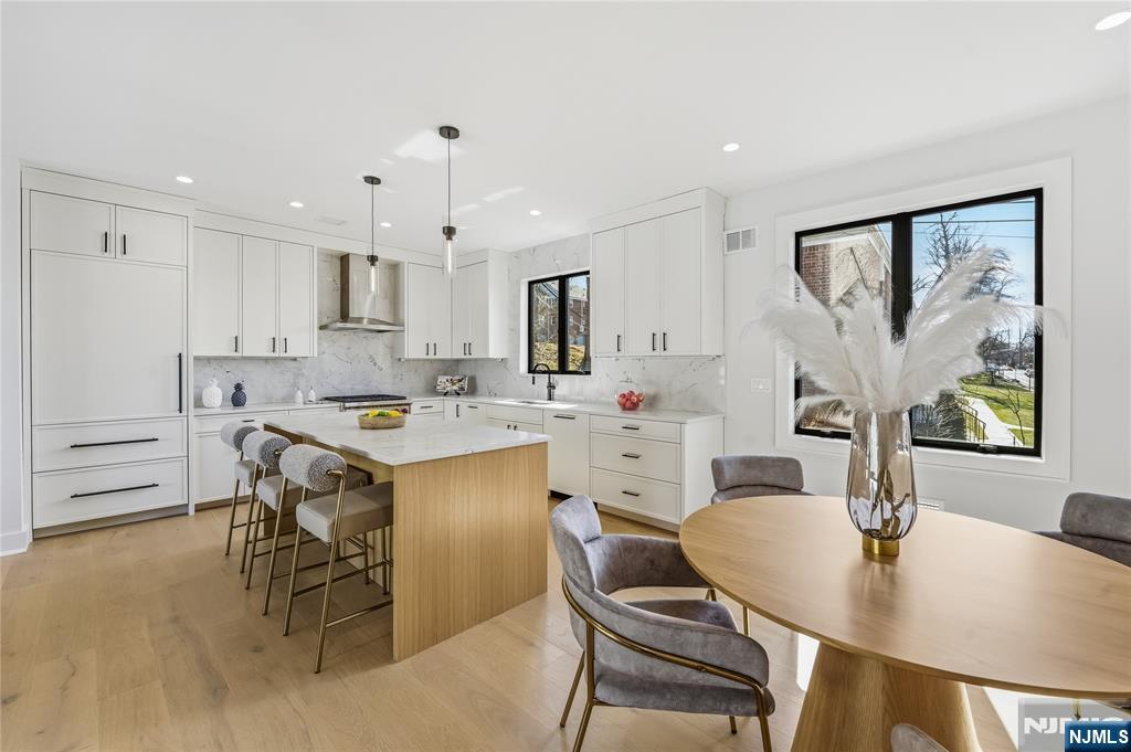 401 B Grand Avenue 401 B