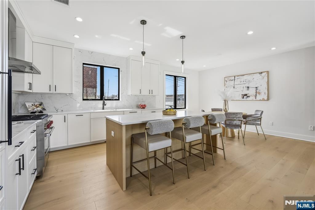 401 B Grand Avenue 401 B