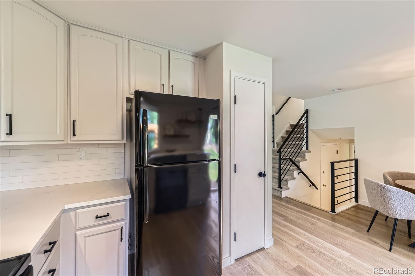 284 S Lincoln Avenue