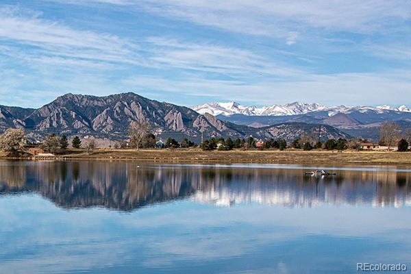 284 S Lincoln Avenue